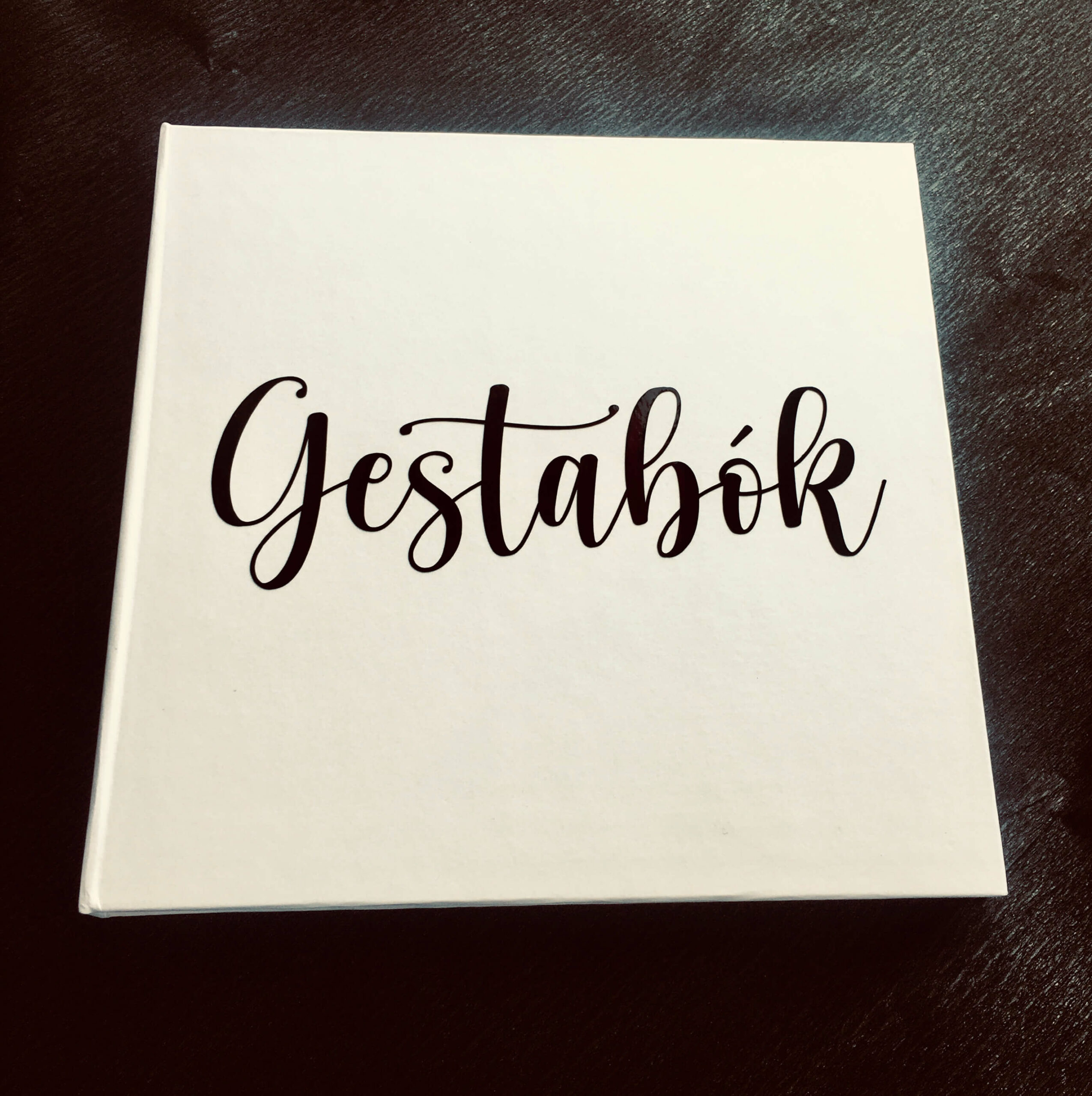 Gestabók Hvít -Hægt að velja lit á letri- 21,5 x 21,5cm - Image 3